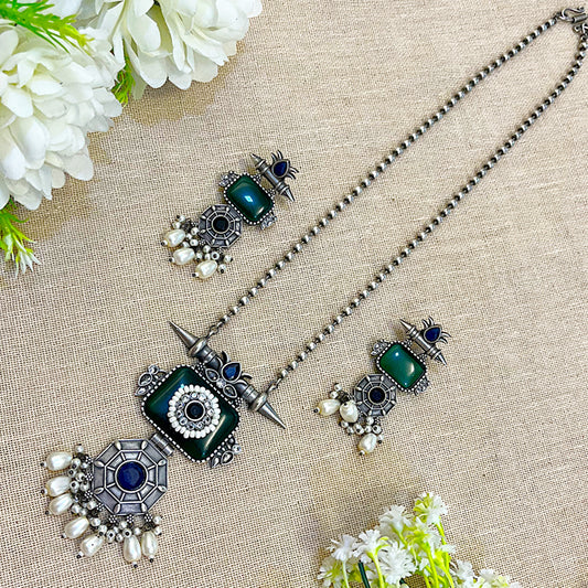 "Lustre" Silver Look Alike Necklace
