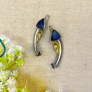 " Indus " Silver Look Alike Stone Earcuff